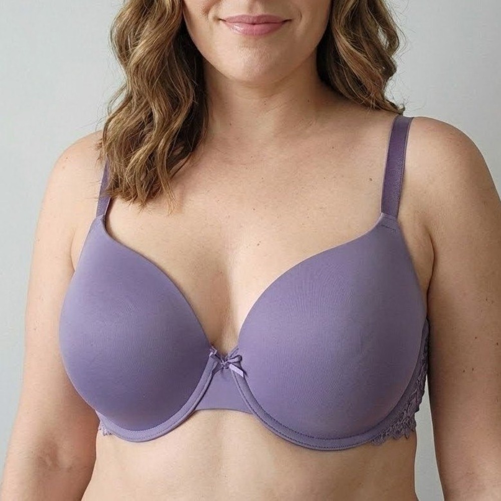 la Vie en Rose Lace Wing Underwire Bra 40D Purple‎ T-Shirt Smooth Lilac Feminine